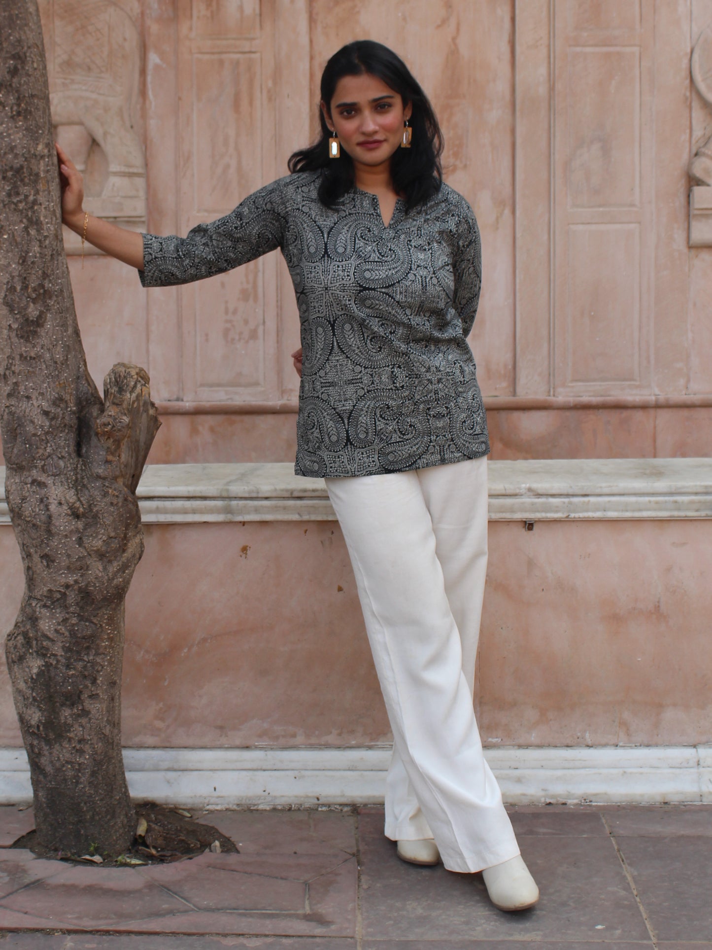 Black Paisley Short Kurta